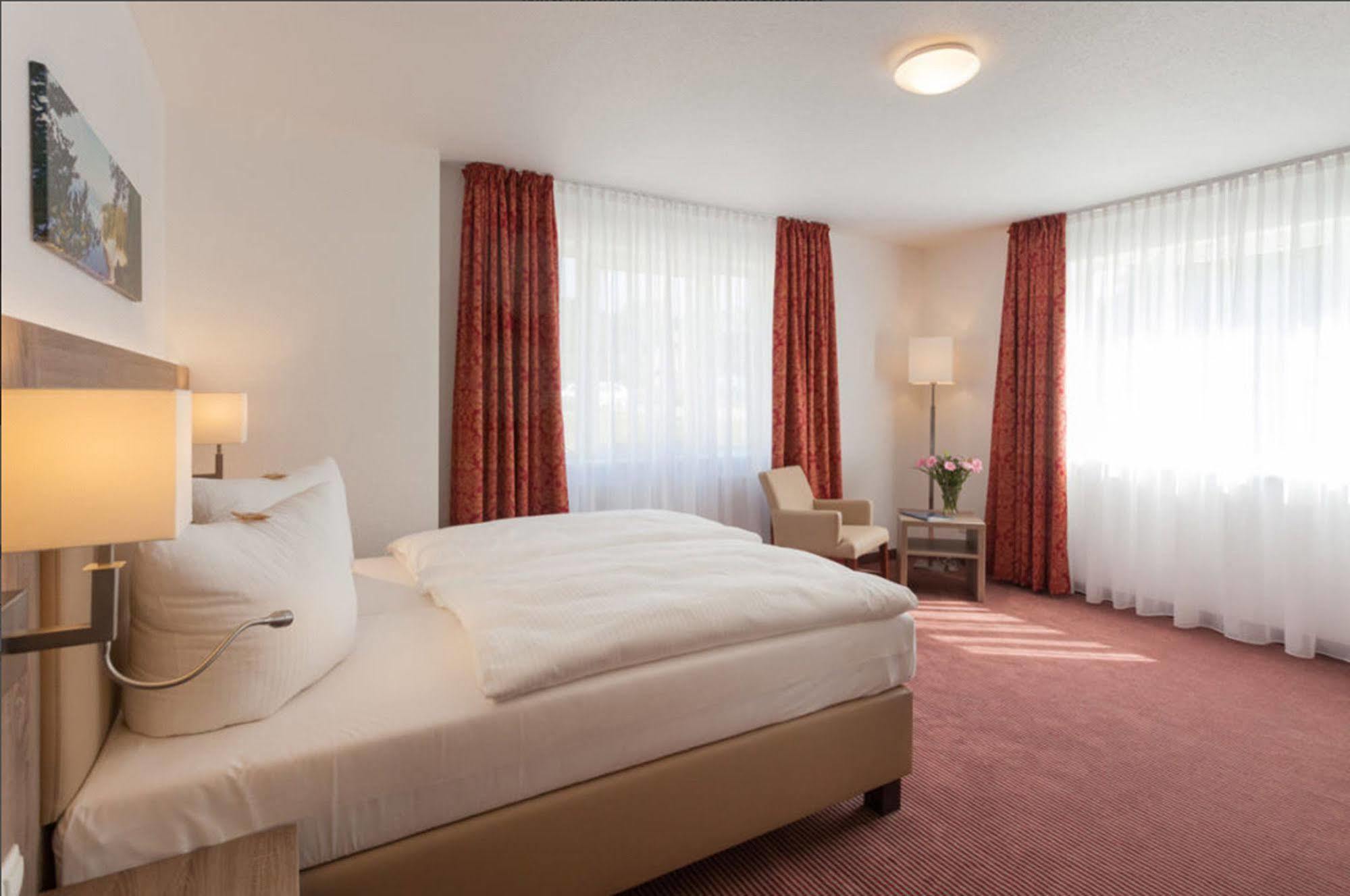 Hotel Meerzeit Binz Eksteriør bilde